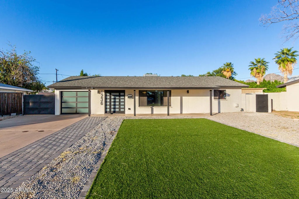 1236 E Mclellan Boulevard, Phoenix