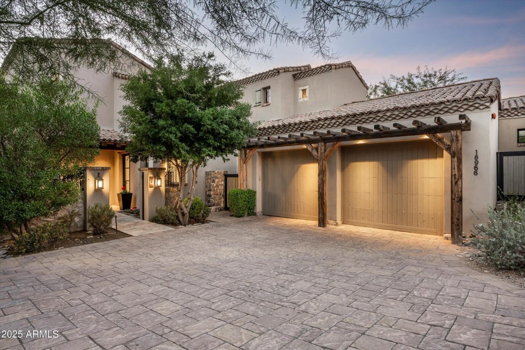 18966 N Silverleaf Drive, Scottsdale