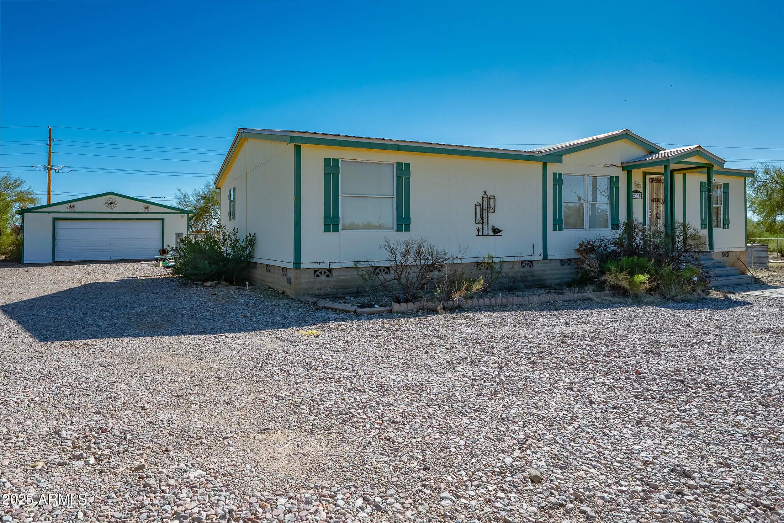 Photo of Listing #6940827