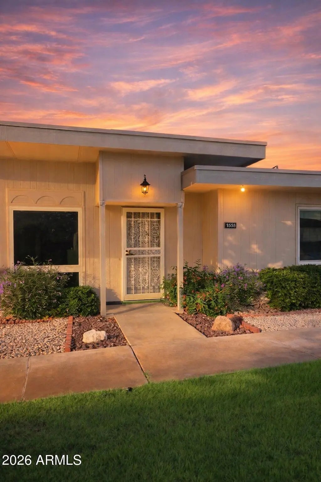 Photo of Listing #6941965