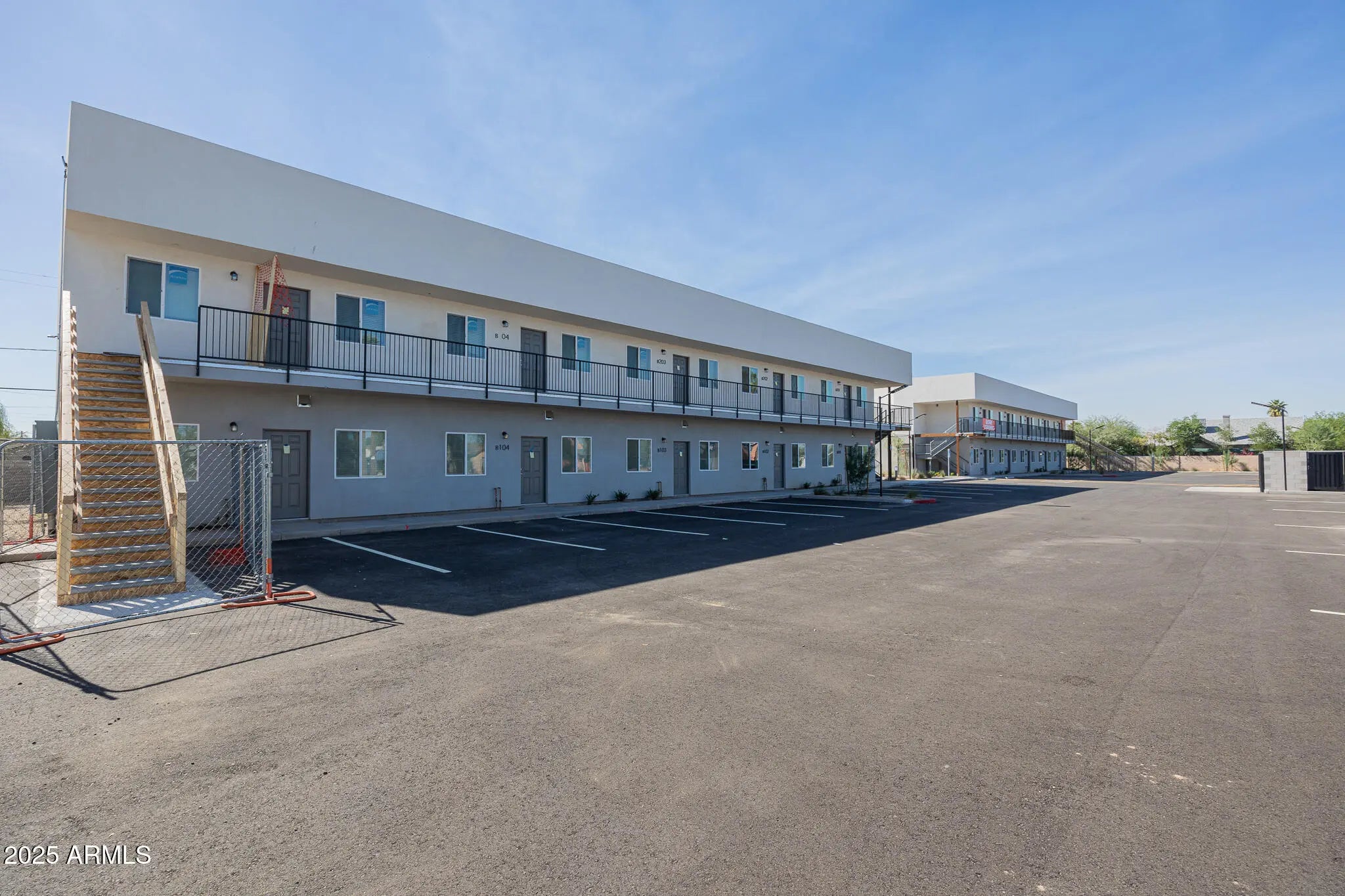 Photo of Listing #6940776