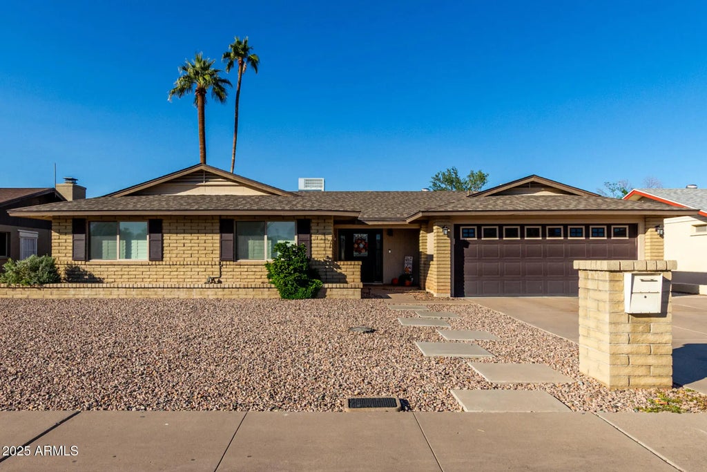 1112 E Westchester Drive, Tempe