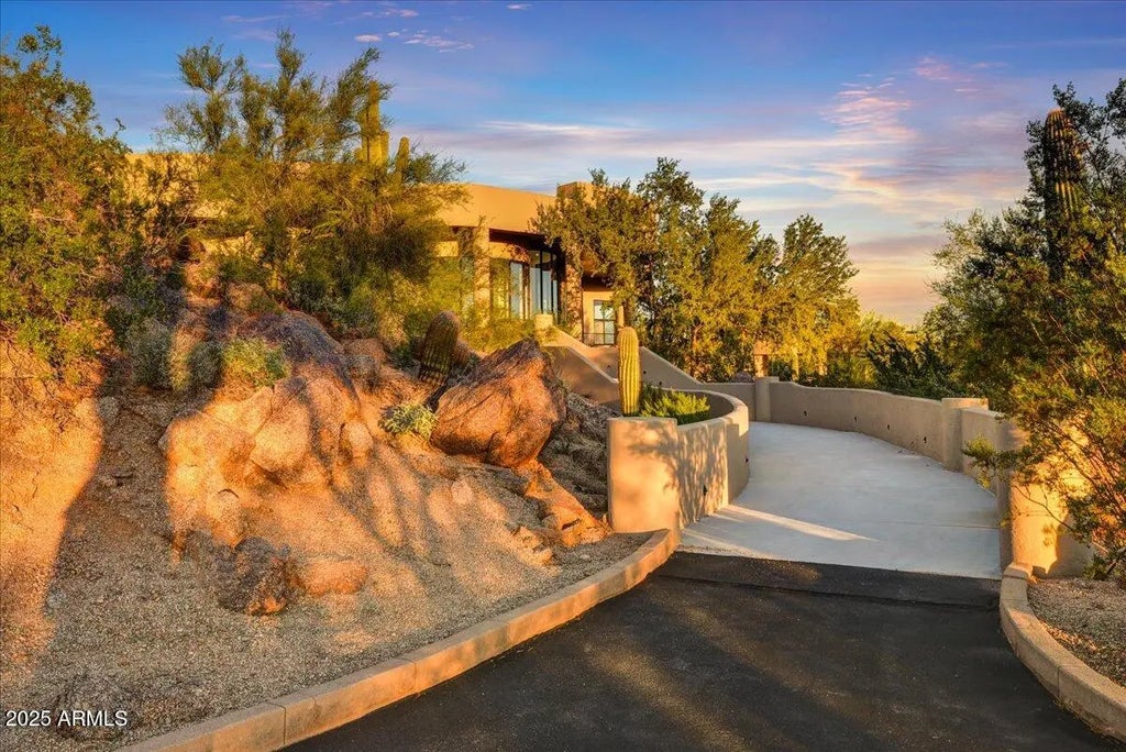 8812 E Palm Lane, Mesa