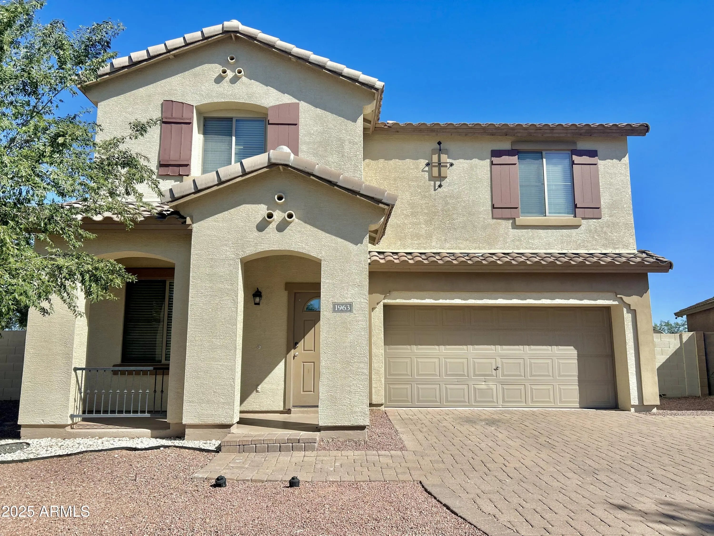 Photo of Listing #6941174