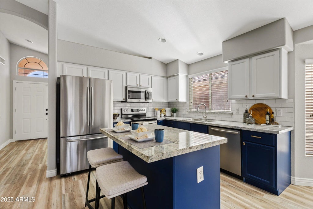 1580 N Sunset Place, Chandler