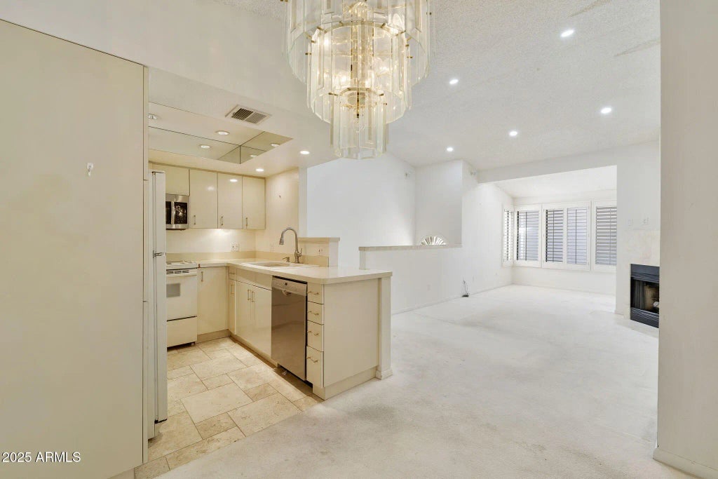 1840 E Morten Avenue (unit 229), Phoenix