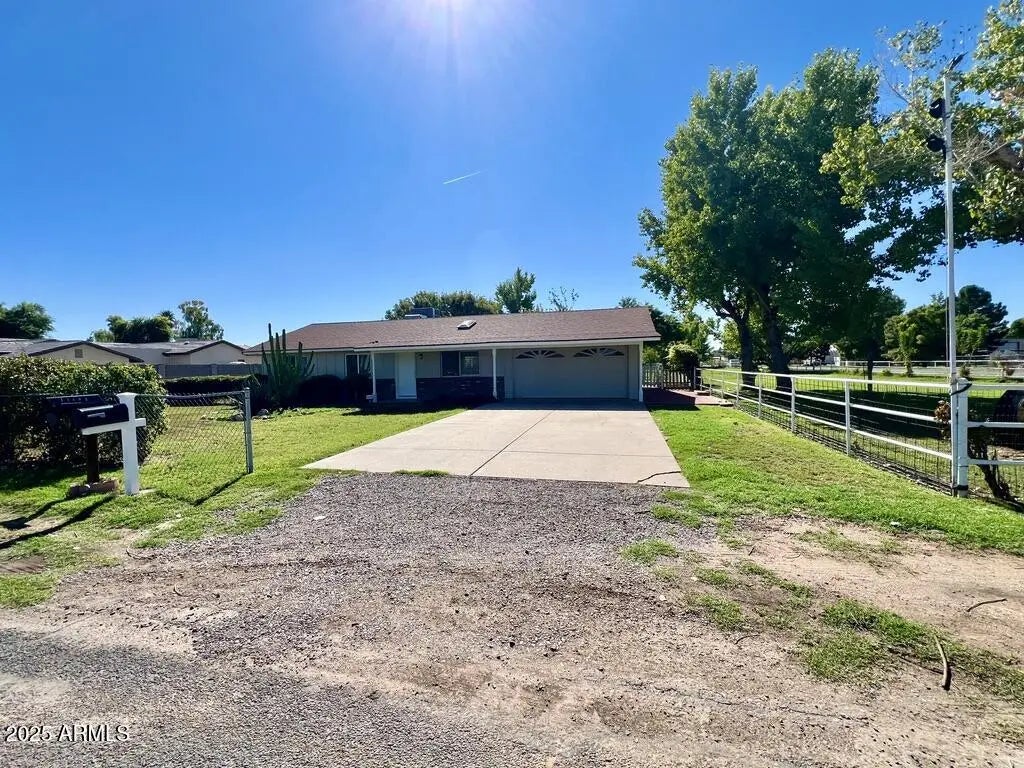 Photo of Listing #6941412