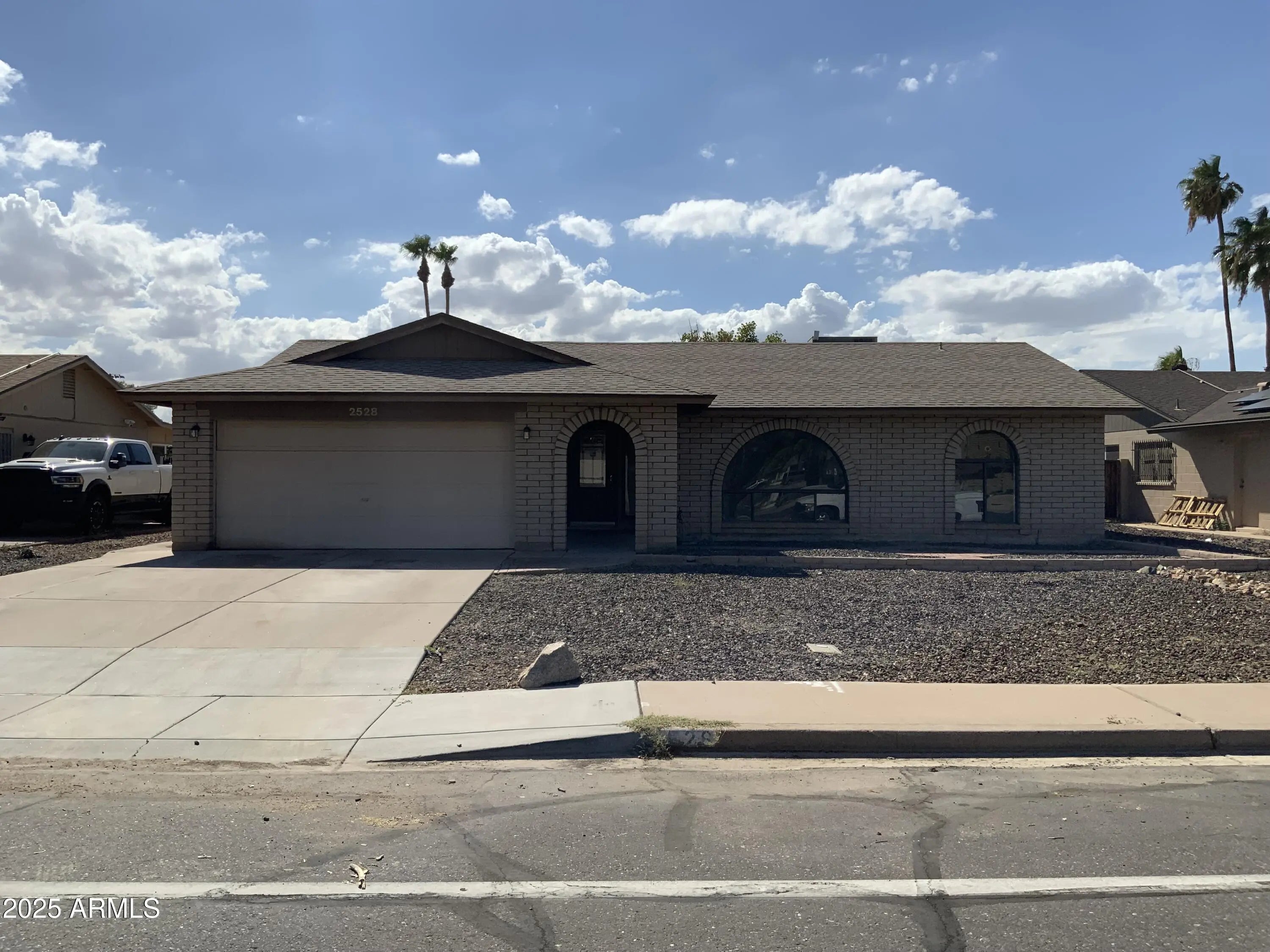 Photo of Listing #6941435