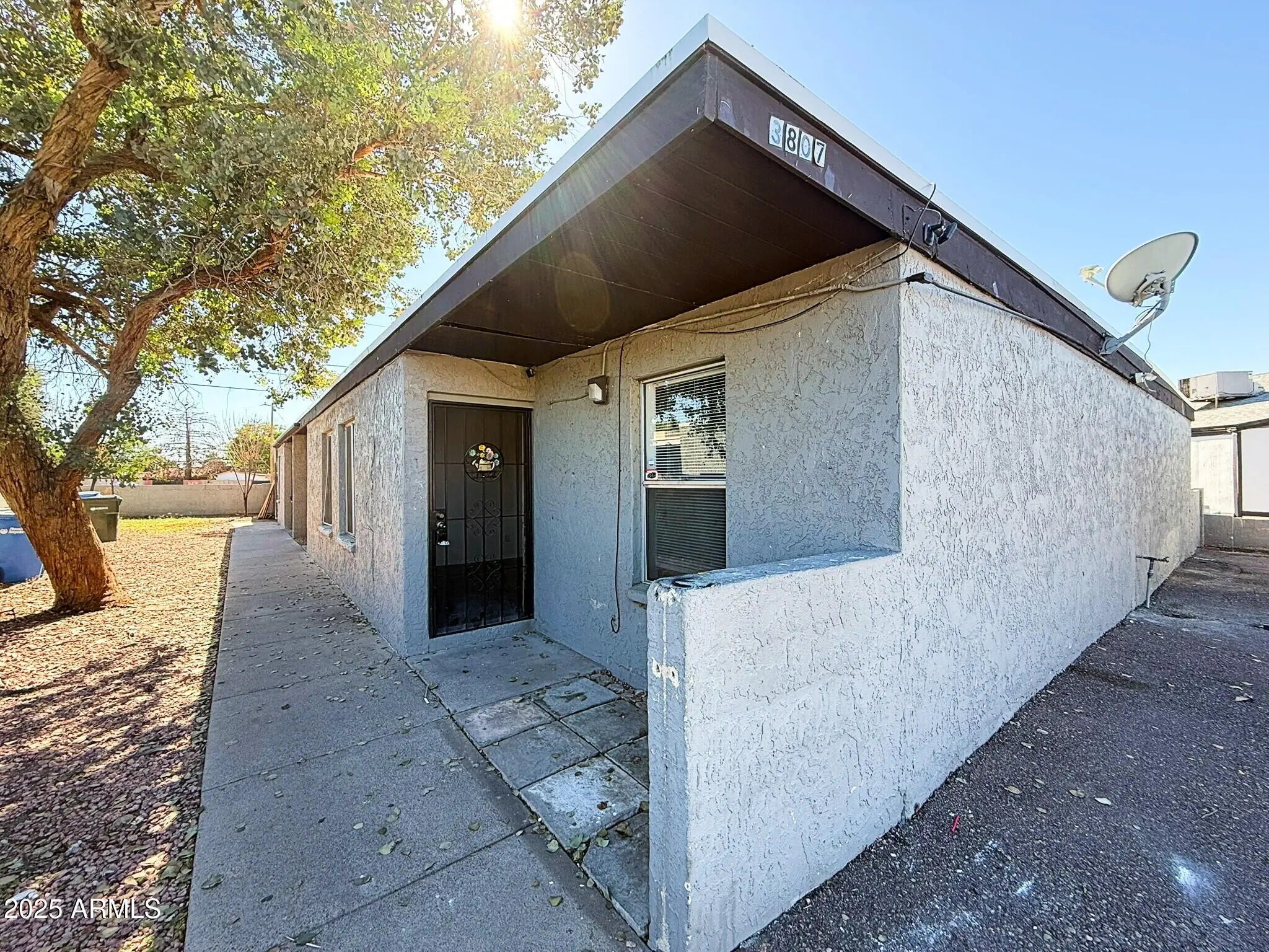 Photo of Listing #6941396