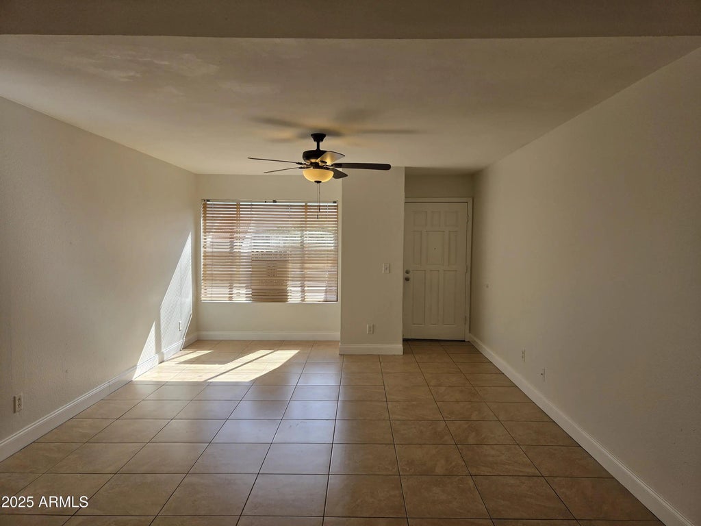 1927 E Hampton Avenue (unit 263), Mesa