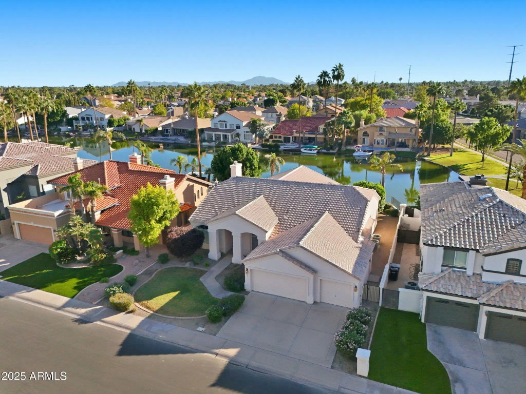 2011 E Clipper Lane, Gilbert