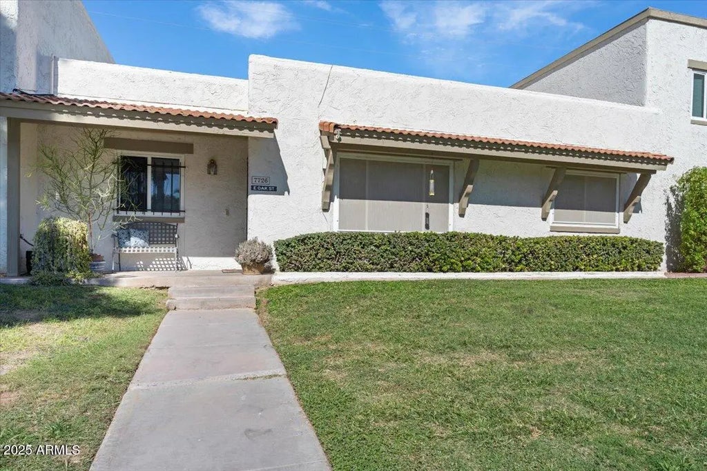 7726 E Oak Street, Scottsdale