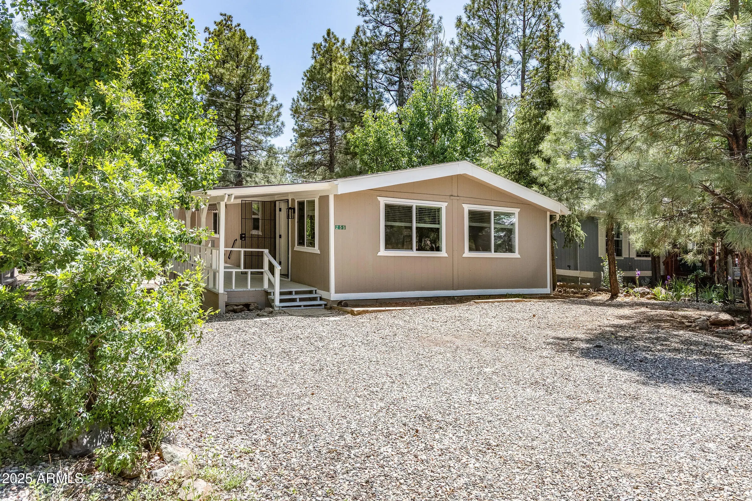 Photo of Listing #6941617