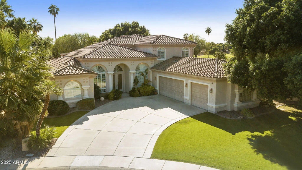 5839 W Del Lago Circle, Glendale