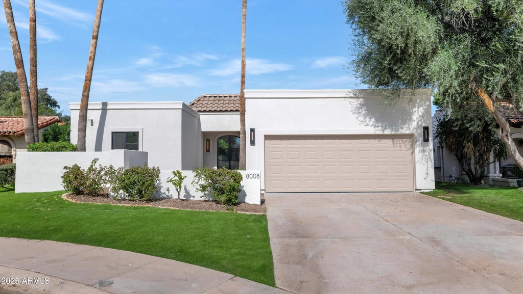 8008 E Del Rubi Drive, Scottsdale