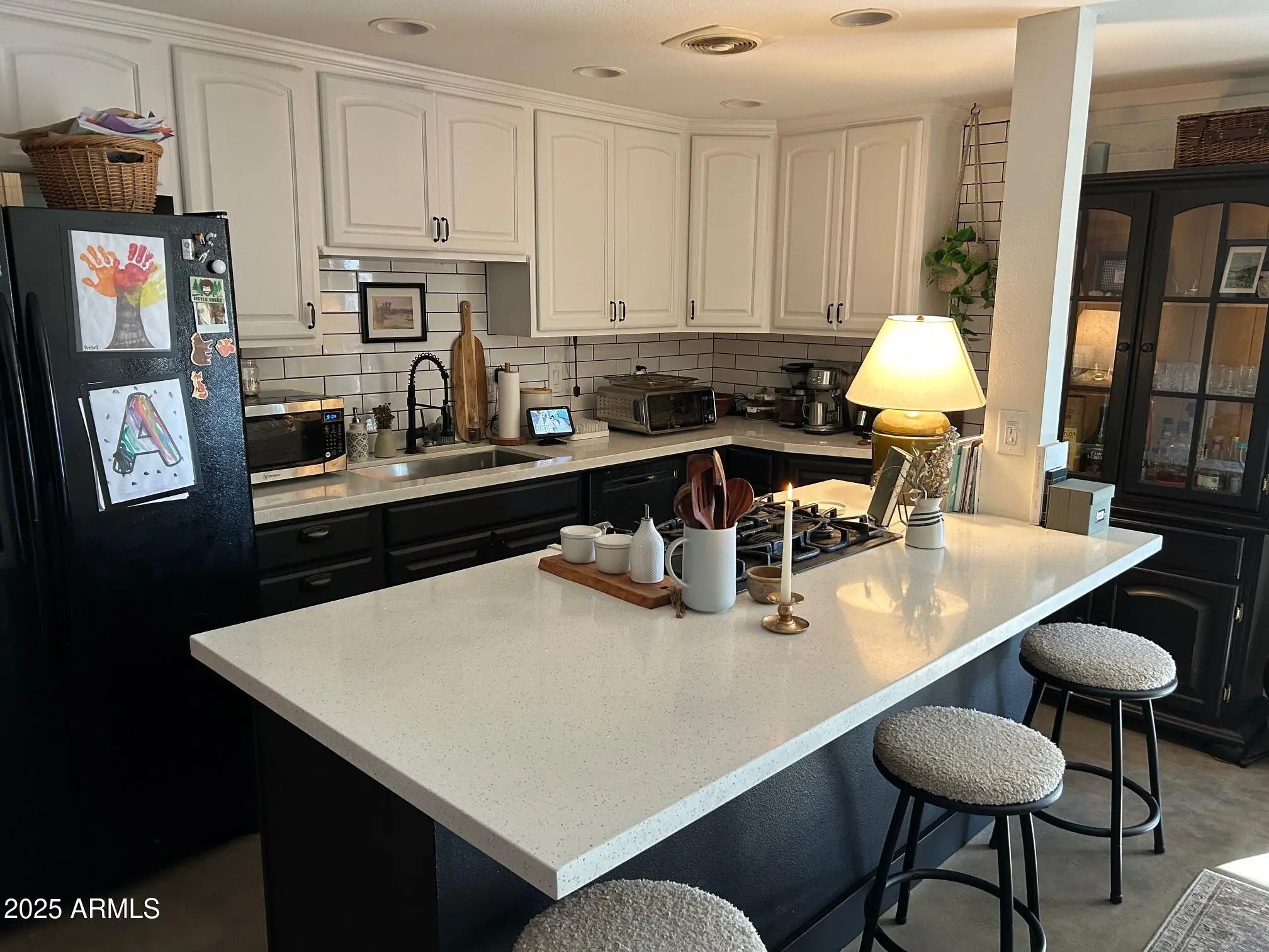 Photo of Listing #6941650