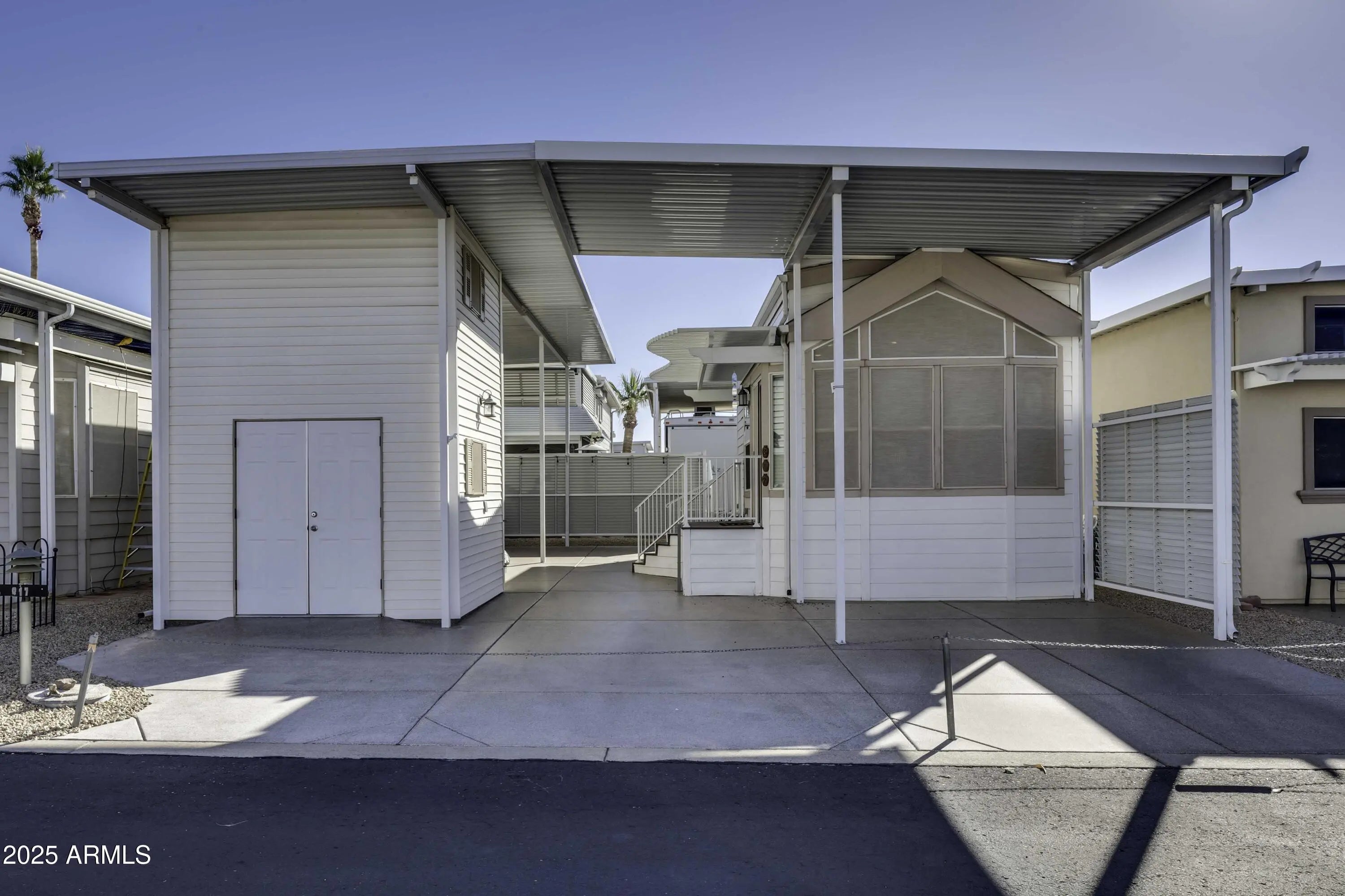 Photo of Listing #6941796