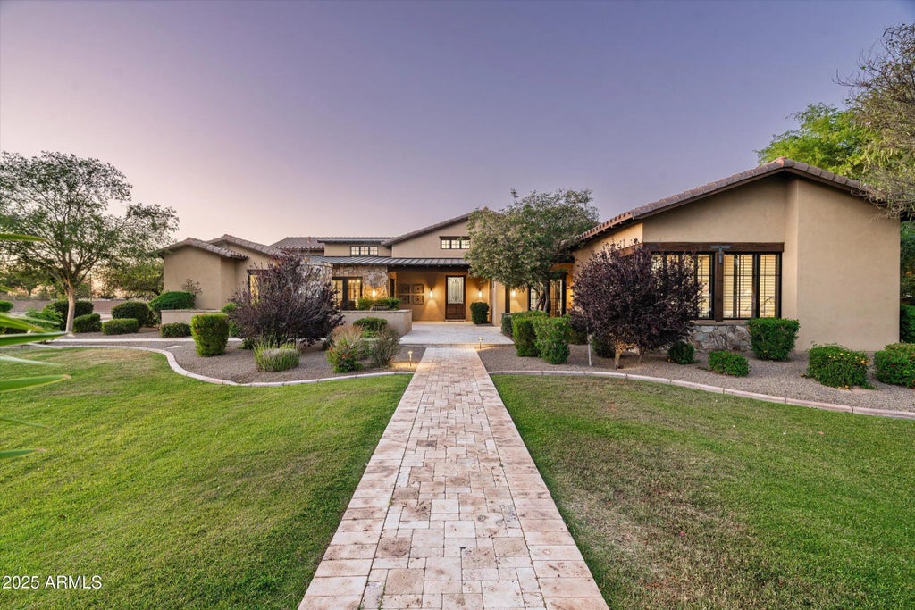 4610 E Meadowview Drive, Gilbert