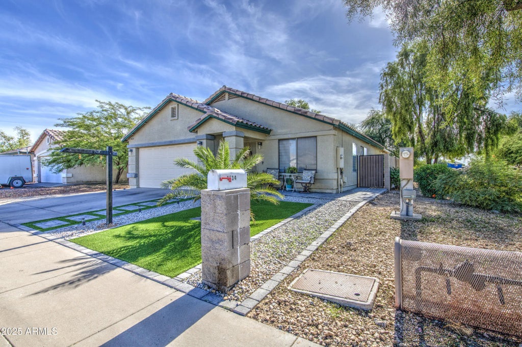 4534 N 84th Avenue, Phoenix