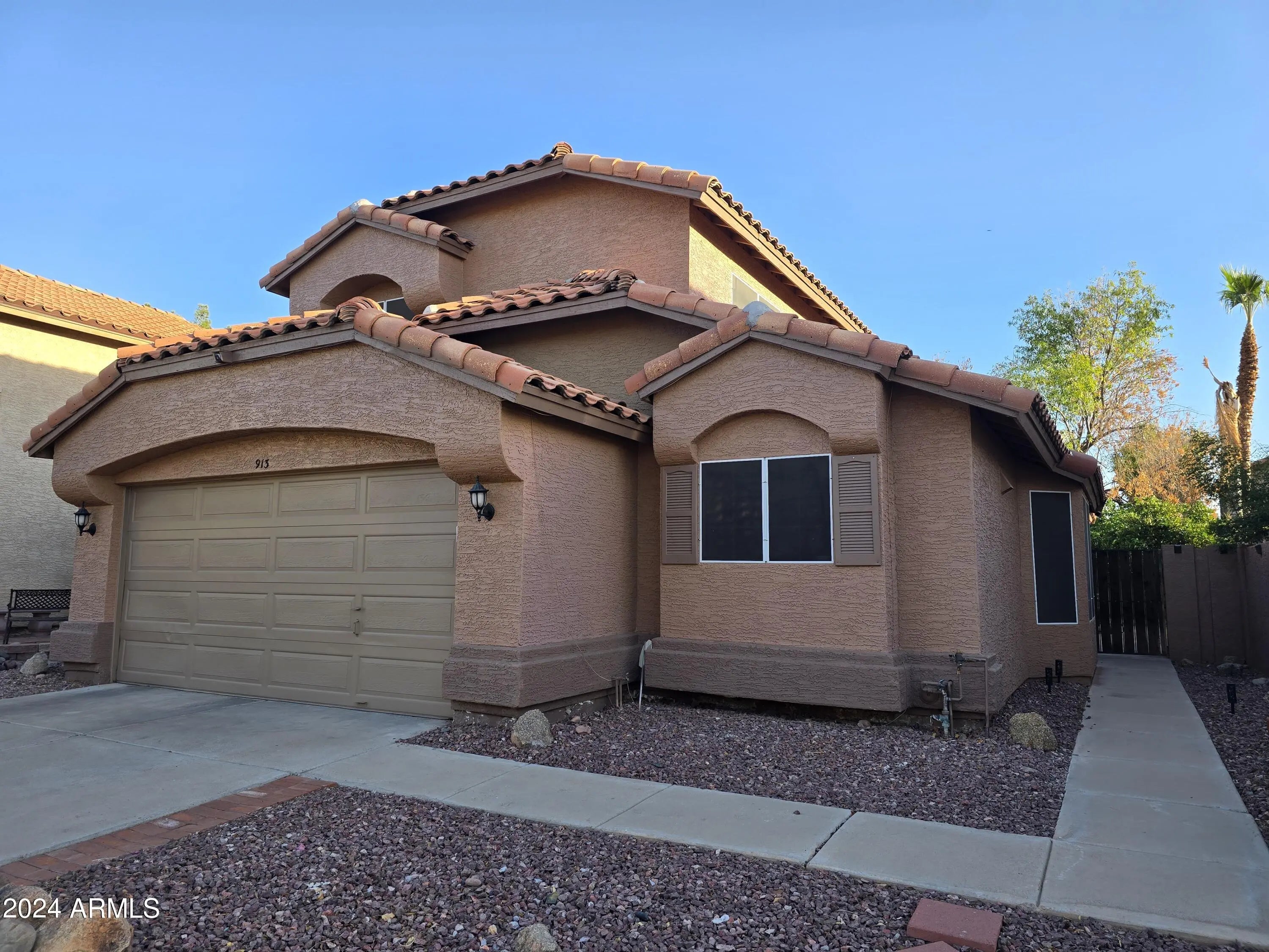 Photo of Listing #6941884