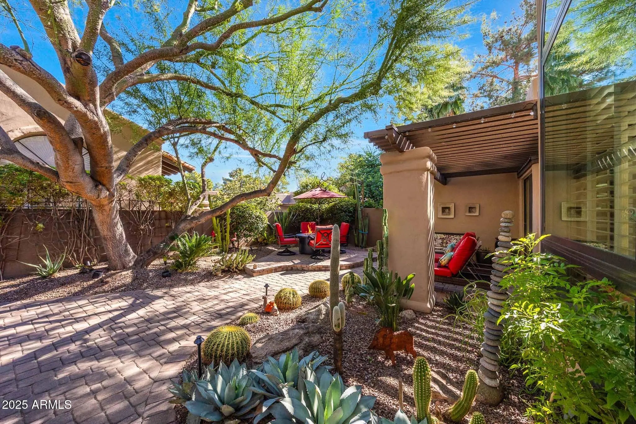 Photo of Listing #6943183