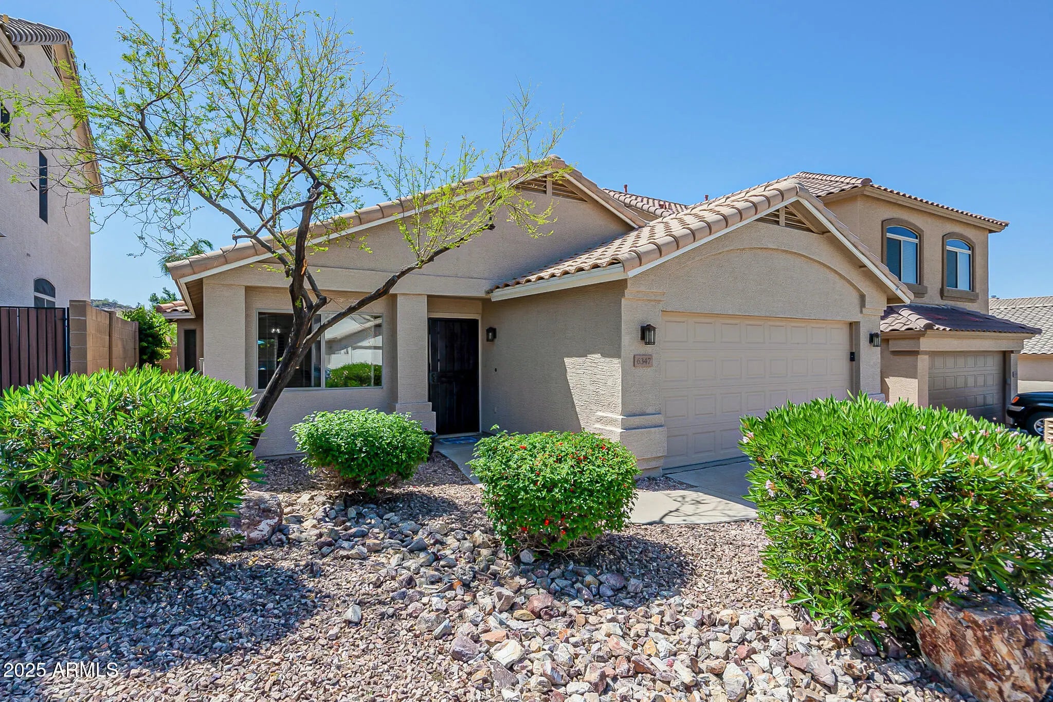 Photo of Listing #6942466