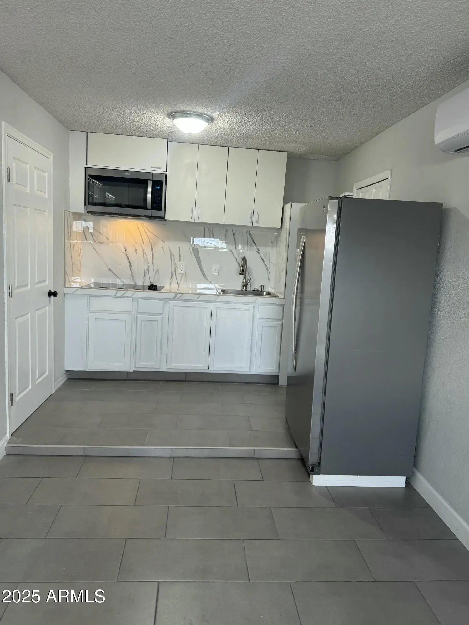 Photo of Listing #6941987