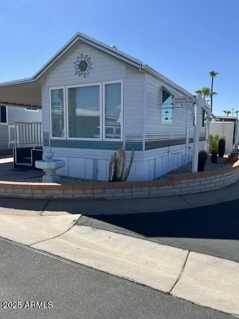 Photo of Listing #6942298