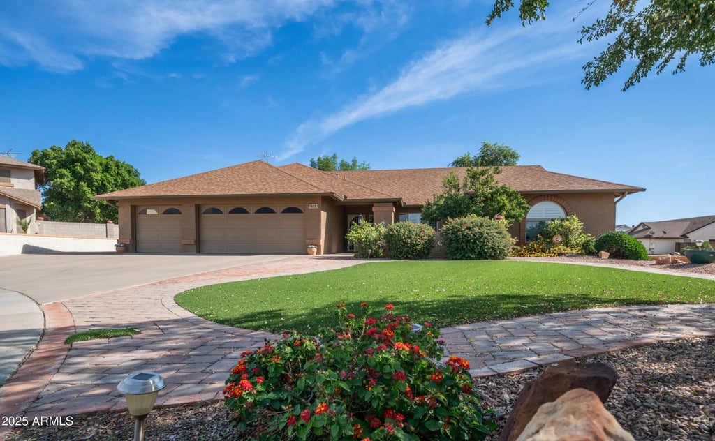 7608 W Dahlia Drive, Peoria