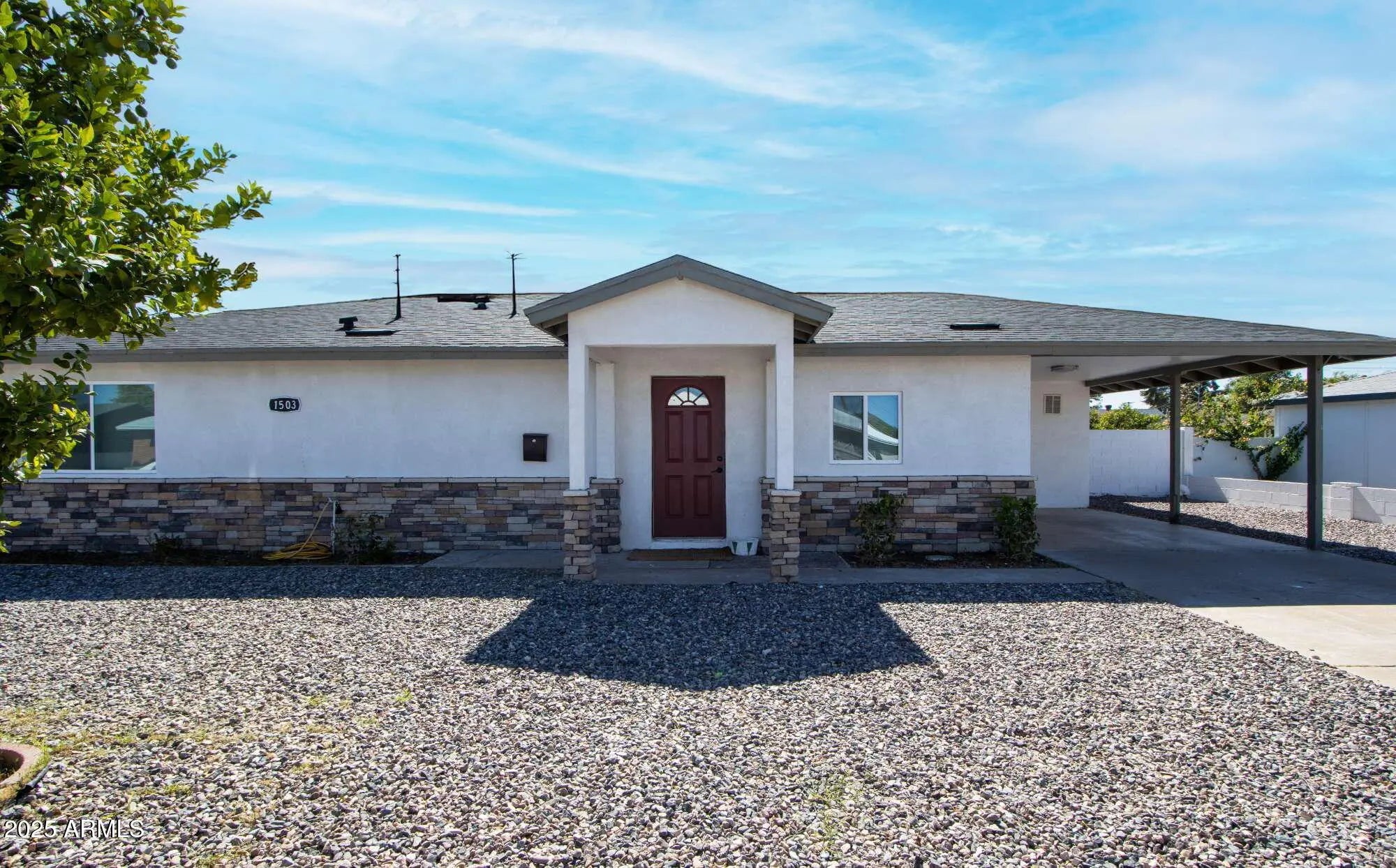 Photo of Listing #6942189