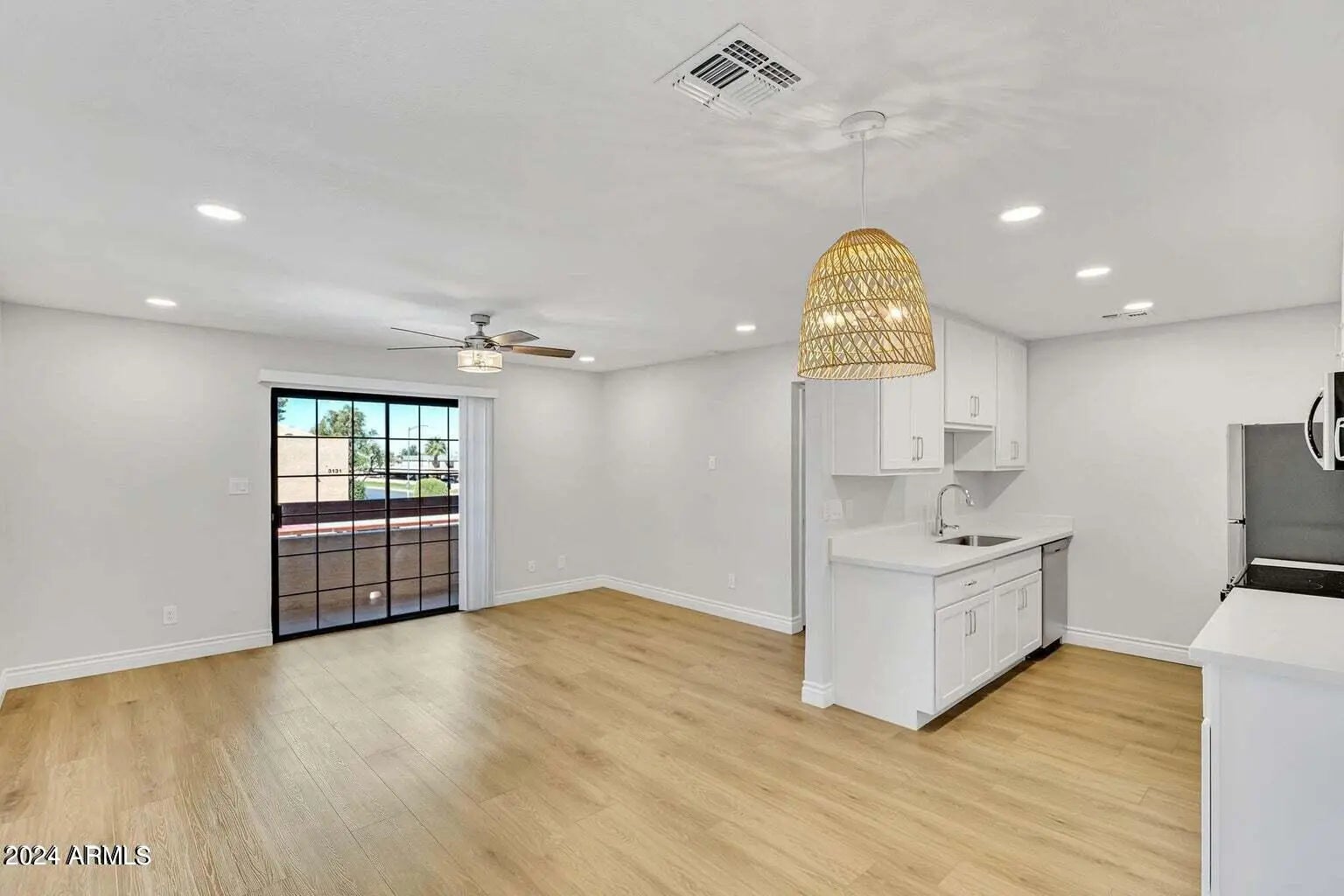 Photo of Listing #6942236