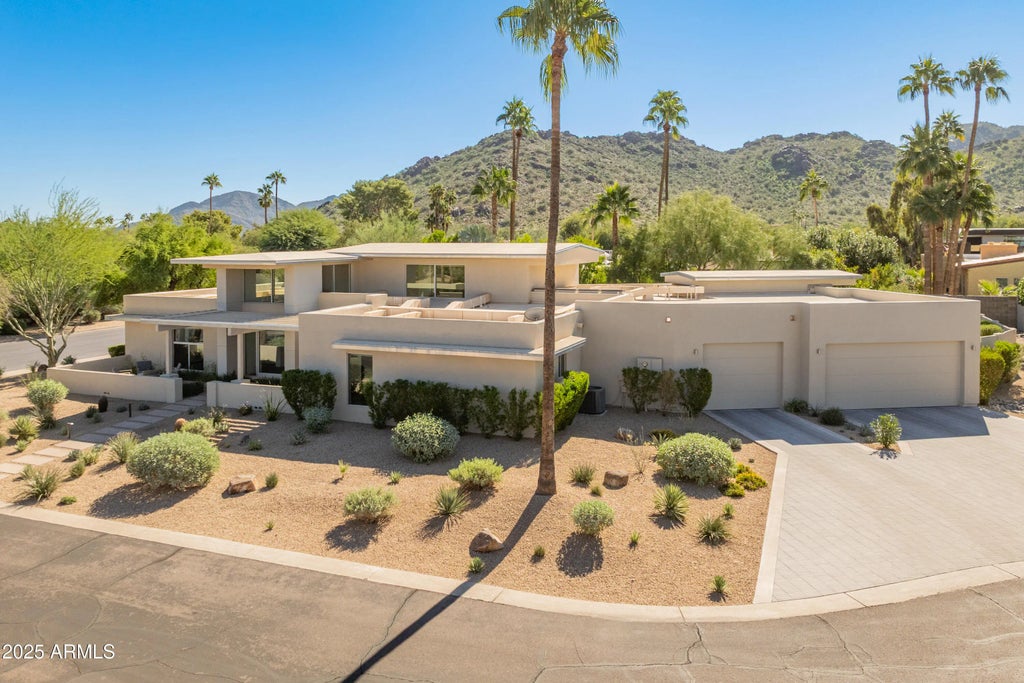 4339 E Via Estrella Court, Phoenix