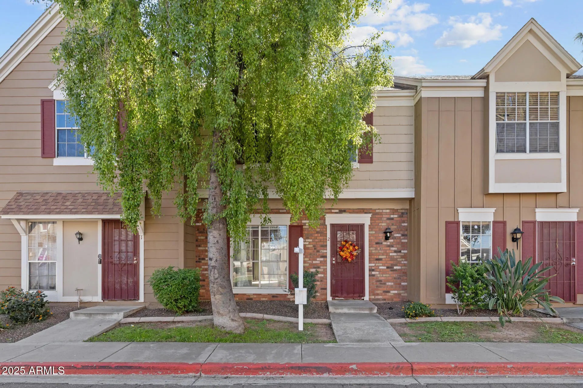 Photo of Listing #6942791