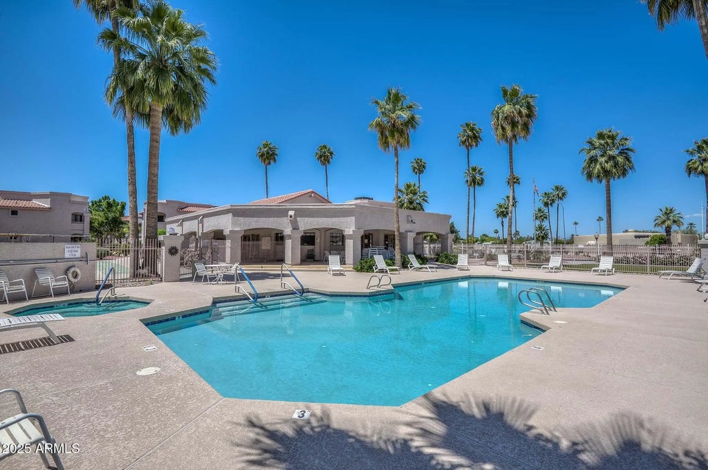 9151 W Greenway Road (unit 113), Peoria