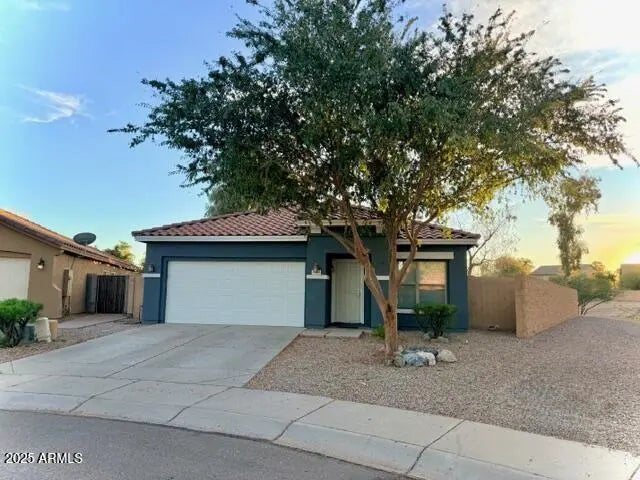 Photo of Listing #6943196