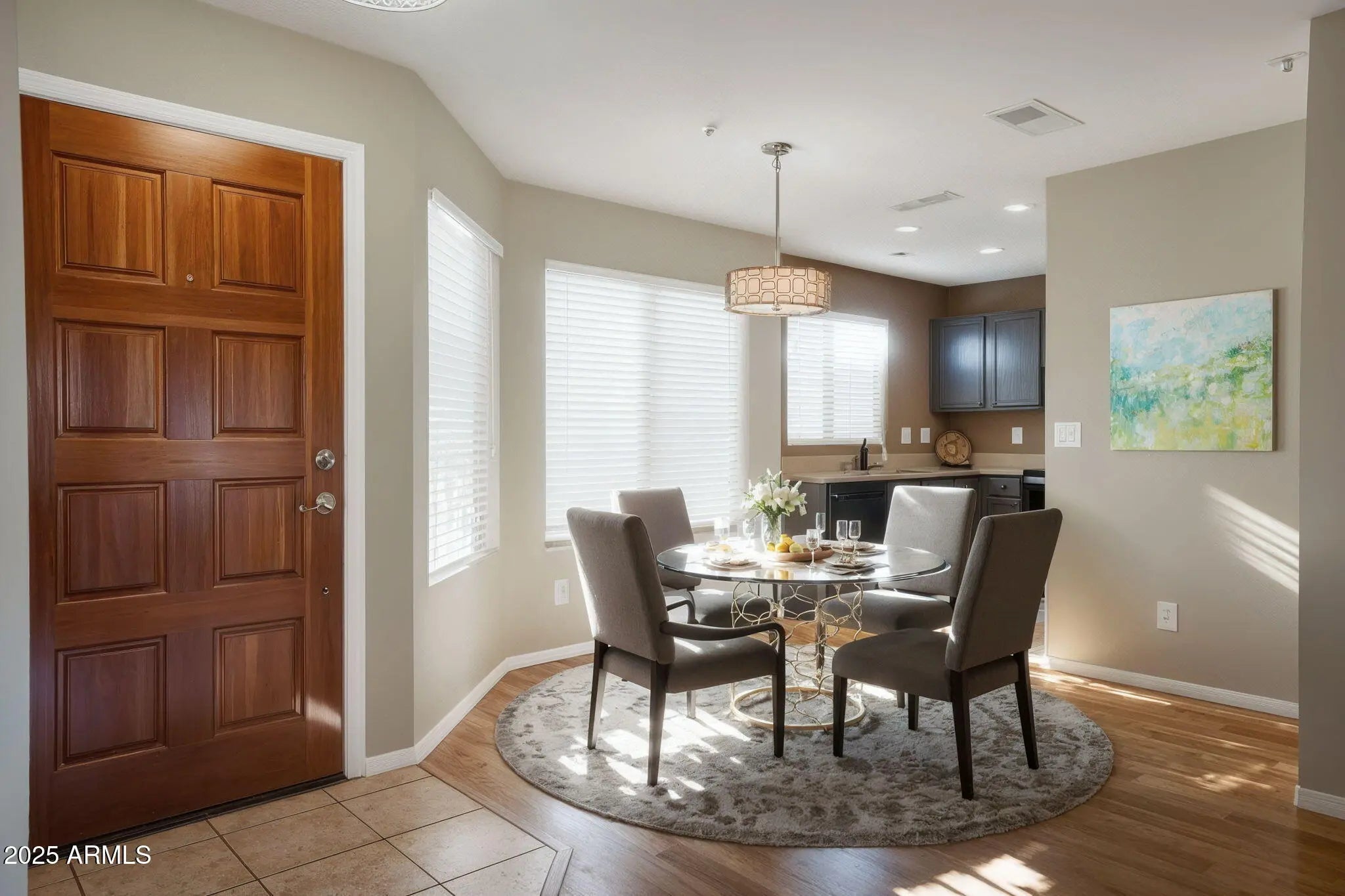 Photo of Listing #6945210