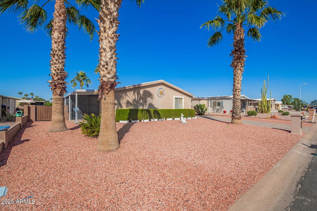 9226 E Sun Lakes Boulevard S, Sun Lakes