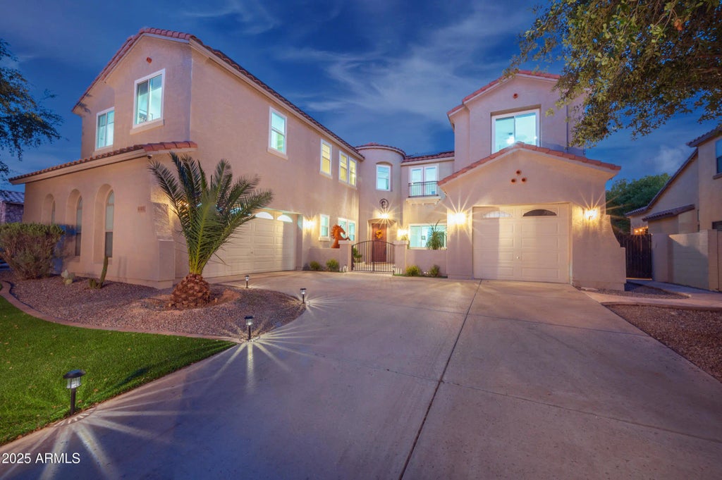 6311 S Roanoke Street, Gilbert