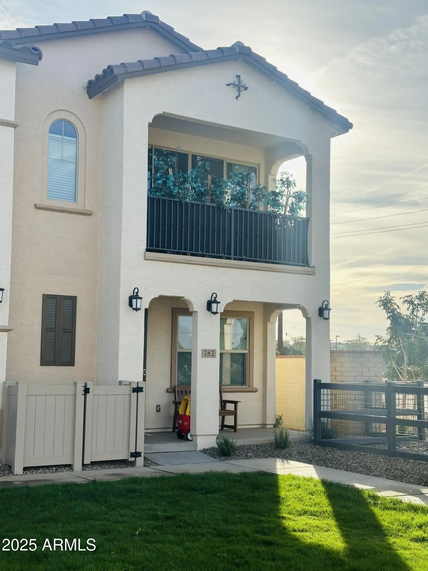 Photo of Listing #6942359