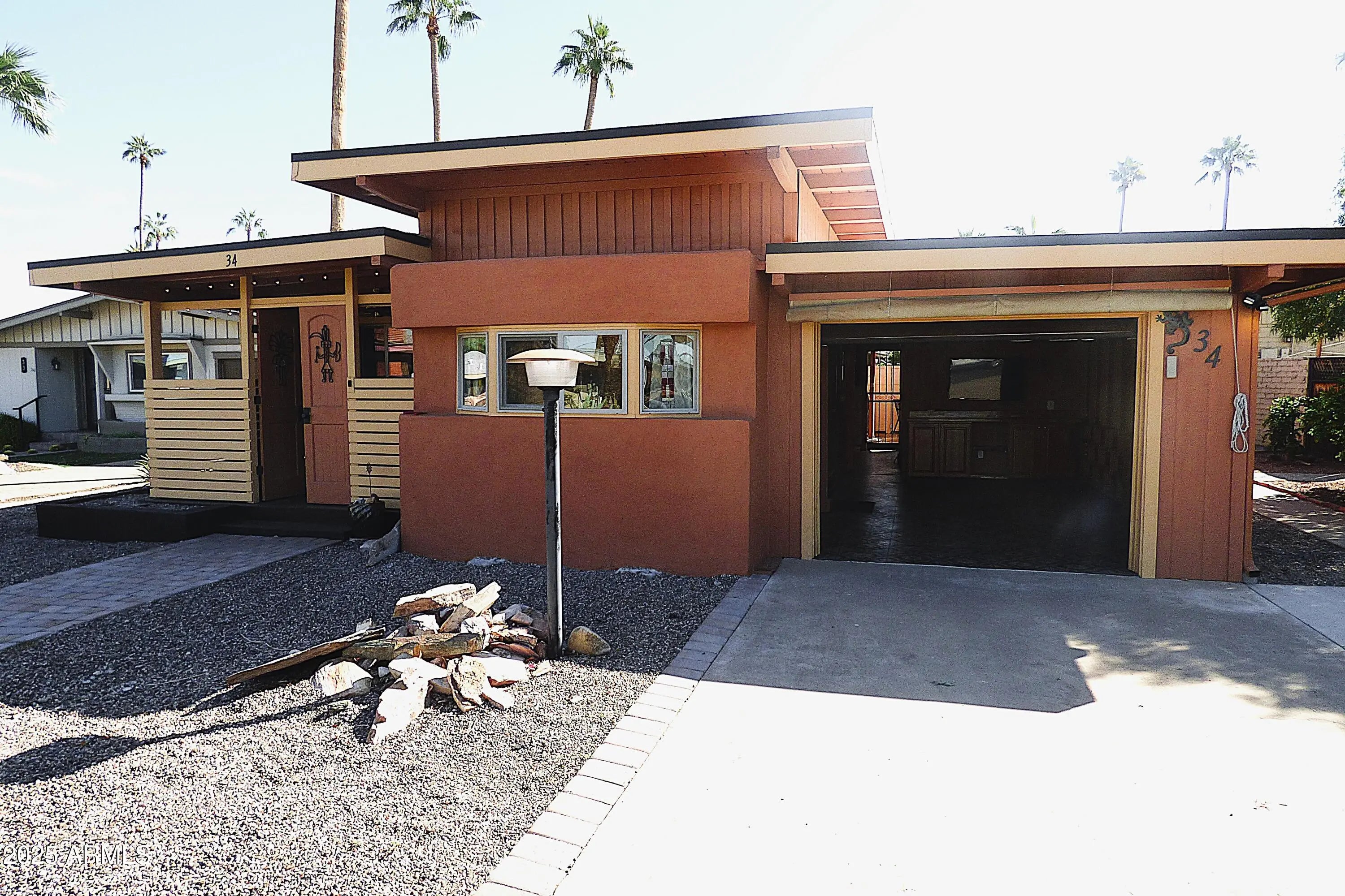 Photo of Listing #6943195