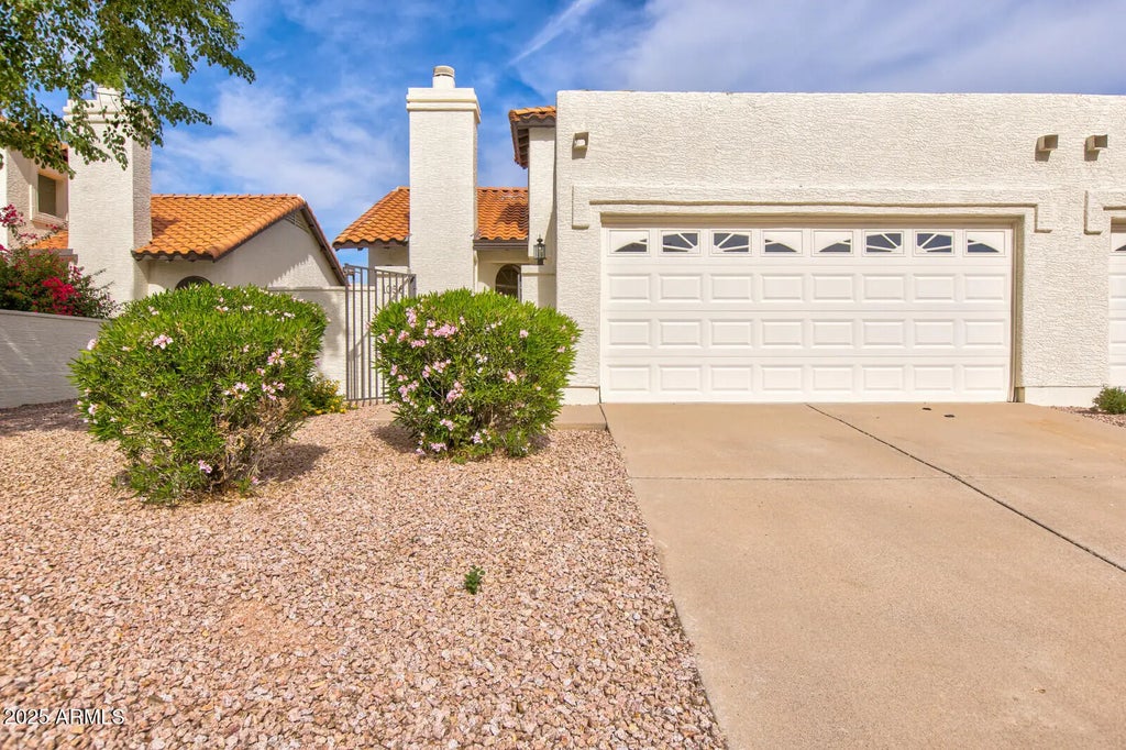 11011 N 92nd Street (unit 1056), Scottsdale