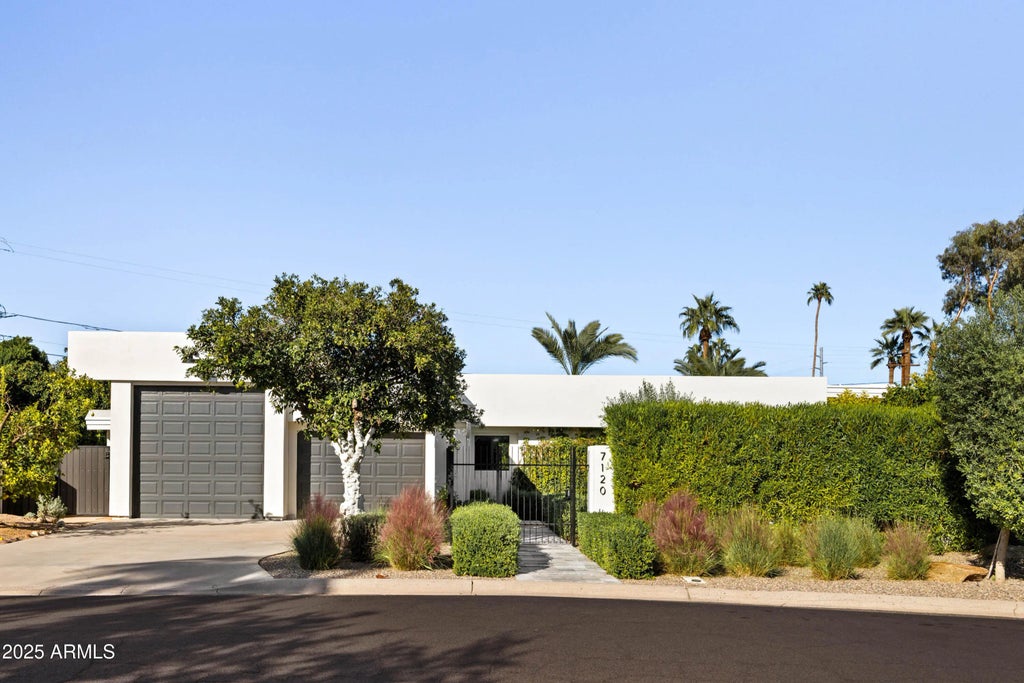 7120 E Pasadena Avenue, Paradise Valley