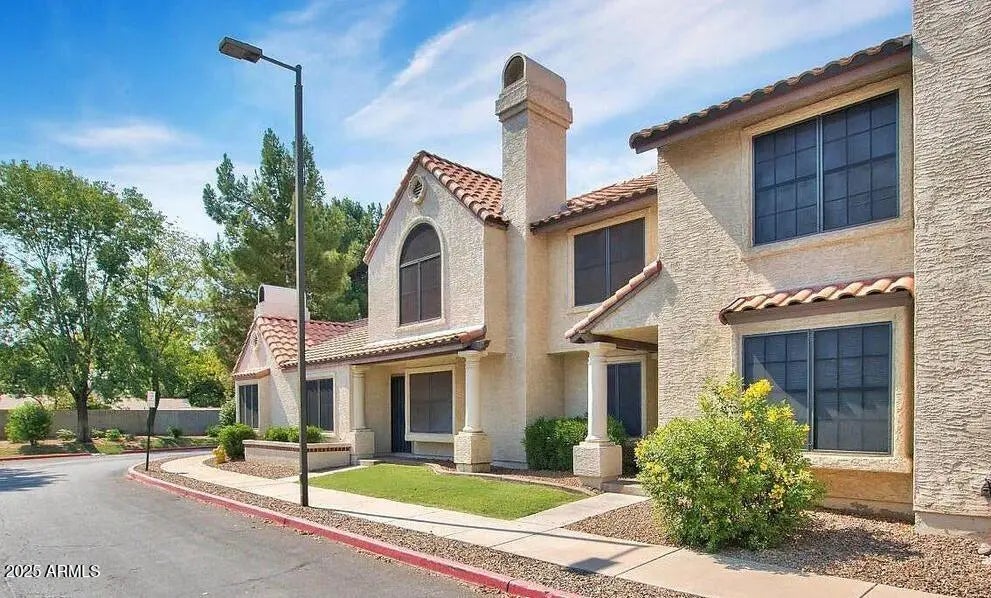 Photo of Listing #6942696