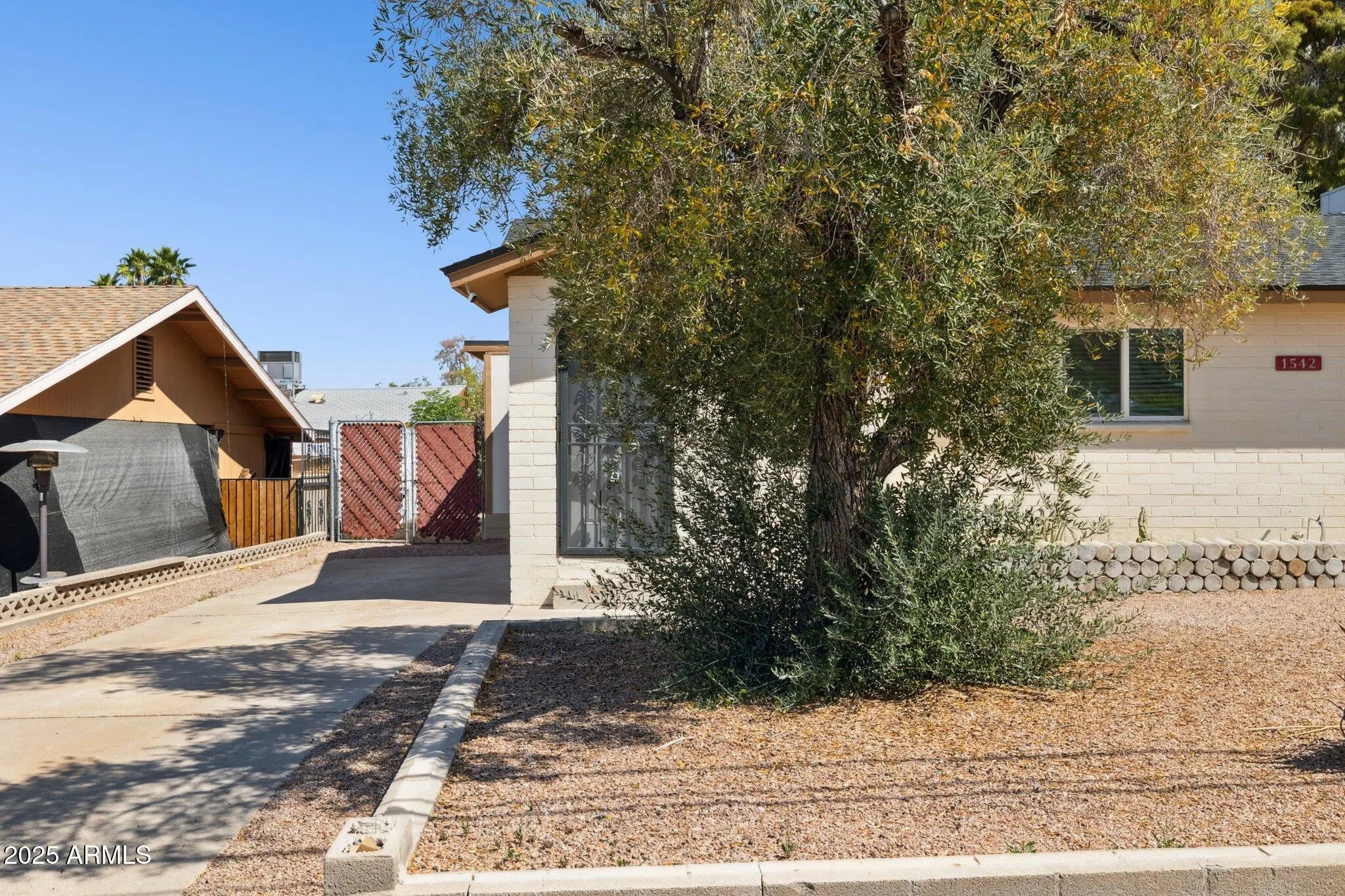 Photo of Listing #6942564