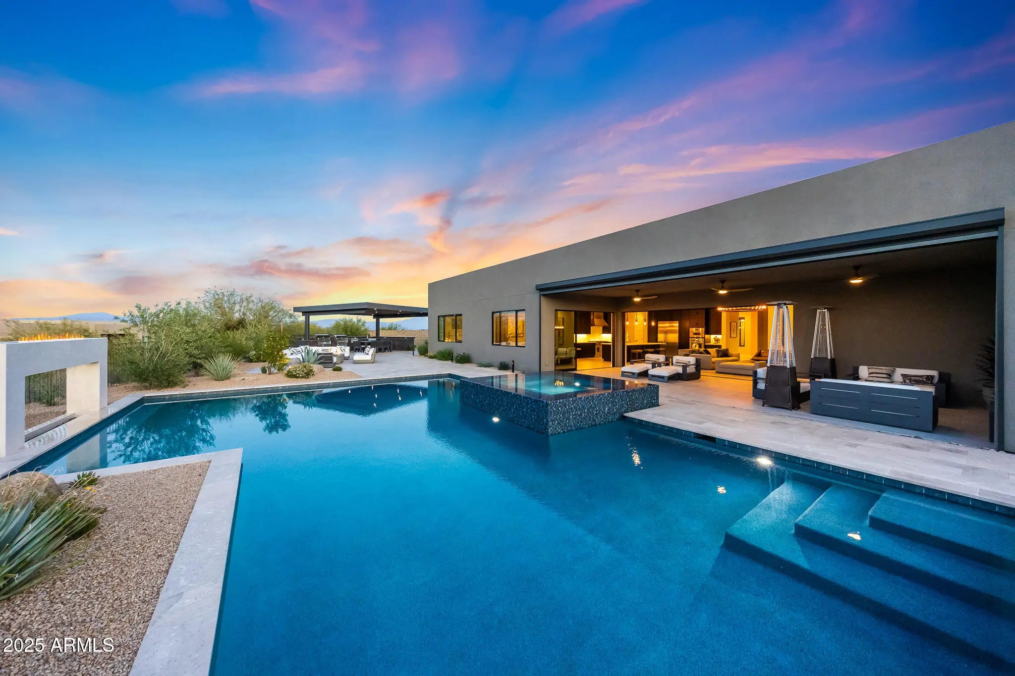 Photo of Listing #6947141