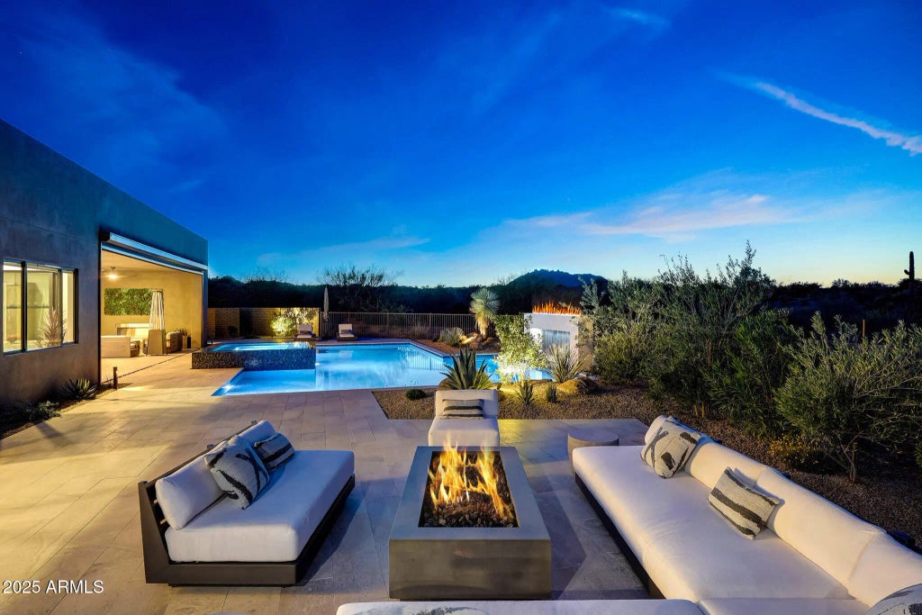 13018 E Juan Tabo Road, Scottsdale