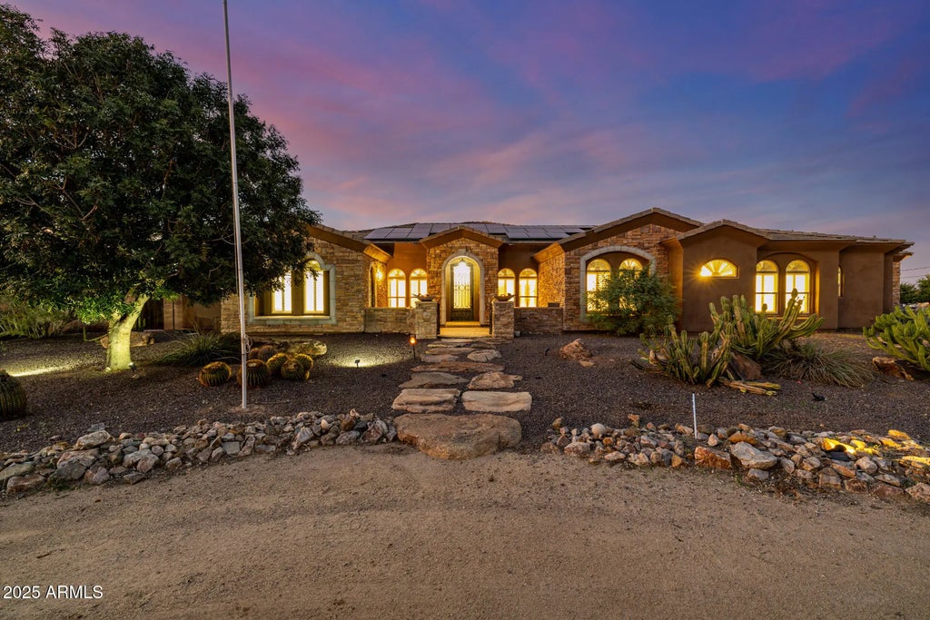 20548 E Navajo Drive, Queen Creek
