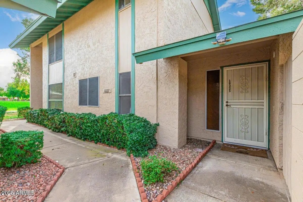 Photo of Listing #6942674