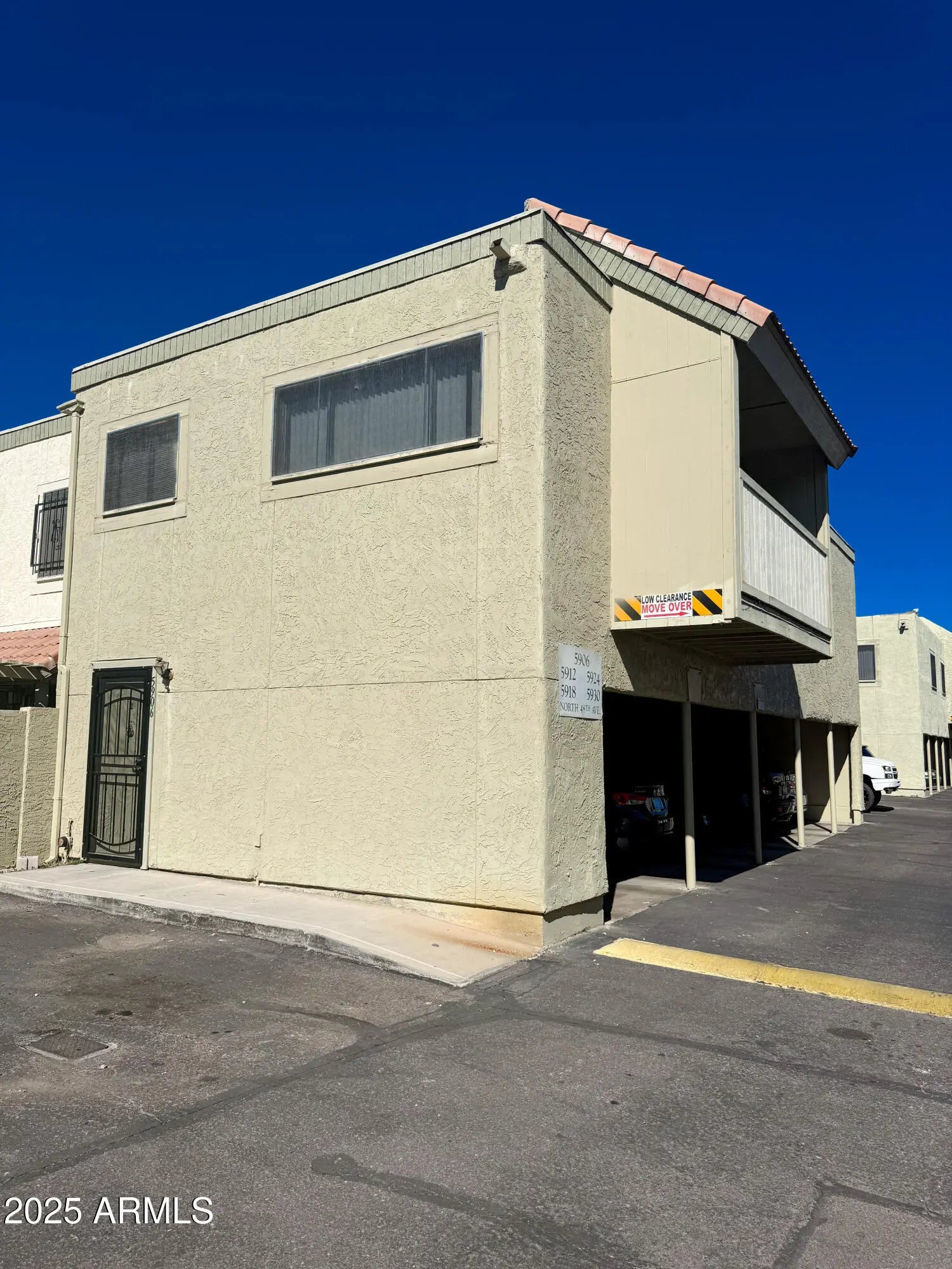 Photo of Listing #6942689