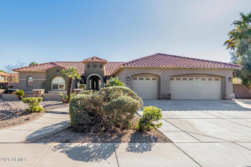 11733 E Starflower Drive E, Chandler